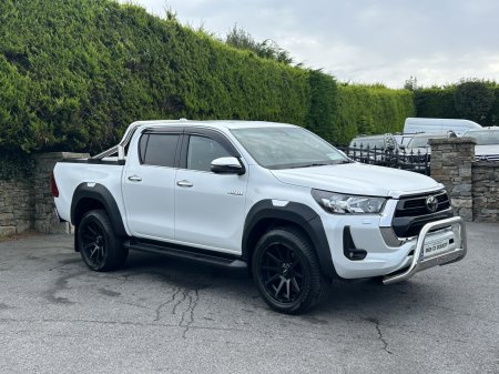 2022 Toyota Hilux - photo 12