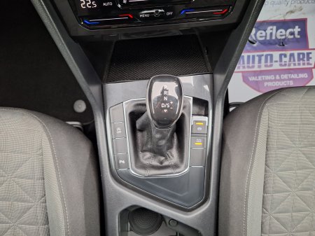 2023 Volkswagen Tiguan - photo 17