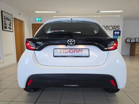 2023 Toyota Yaris - photo 5