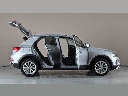 2023 Volkswagen T-Roc - photo 17