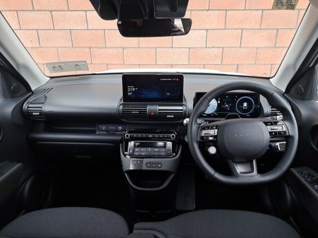 2027 Hyundai INSTER - photo 9
