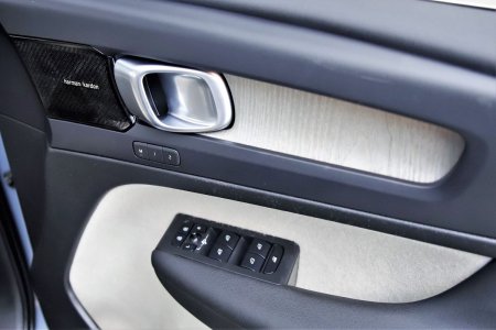 2020 Volvo XC40 - photo 27