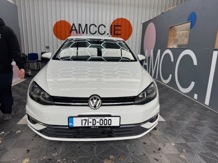2017 Volkswagen Golf - photo 2