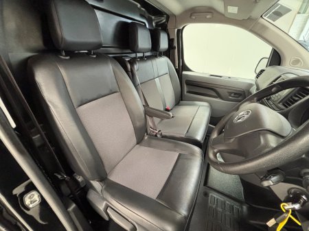 2020 Vauxhall Vivaro - photo 8