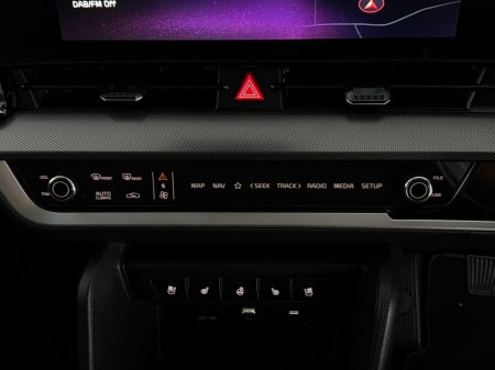 2025 Kia Sportage - photo 27