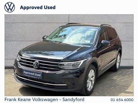 2024 Volkswagen Tiguan - photo 12