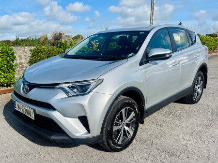 2016 Toyota RAV4 - photo 5