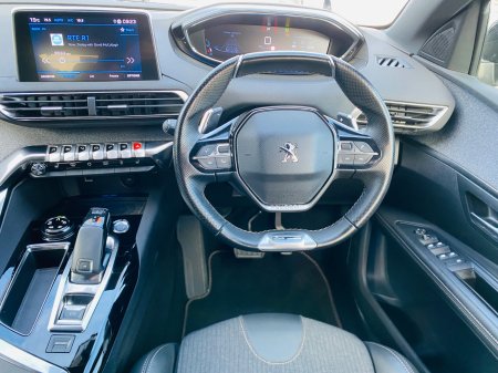 2021 Peugeot 5008 - photo 12