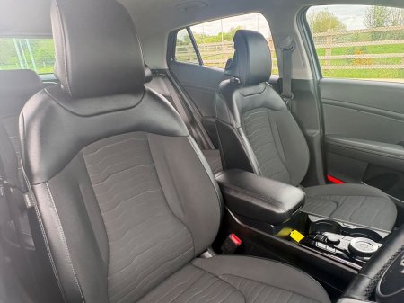 2023 Kia Sportage - photo 7