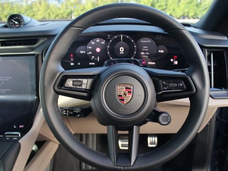 2026 Porsche Cayenne - photo 10