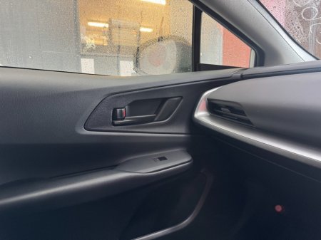2024 Toyota Prius - photo 14