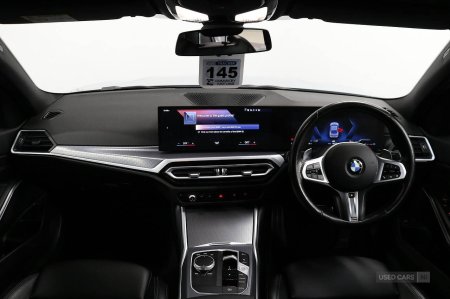 2024 BMW 3-Series - photo 25