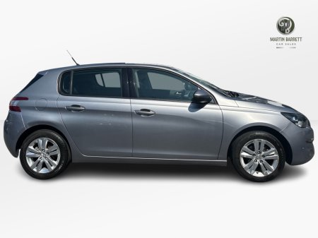 2017 Peugeot 308 - photo 4