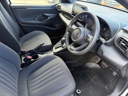 2020 Toyota Yaris - photo 10