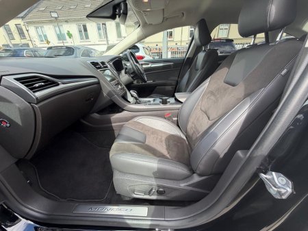 2019 Ford Mondeo - photo 31