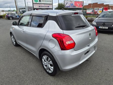 2019 Suzuki Swift - photo 5