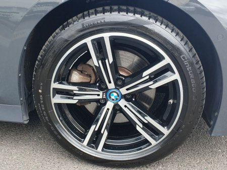 2023 BMW 3-Series - photo 13