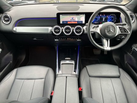 2025 Mercedes-Benz EQB - photo 2