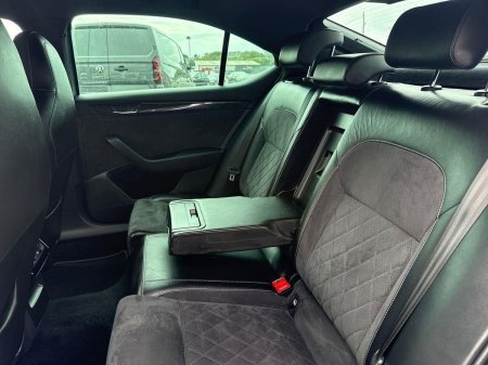 2018 Skoda Superb - photo 11