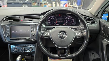 2017 Volkswagen Tiguan - photo 25