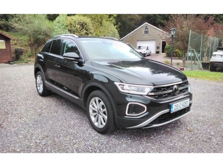 2025 Volkswagen T-Roc - photo 5