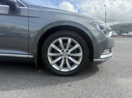 2017 Volkswagen Passat - photo 11