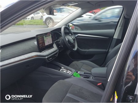 2025 Skoda Octavia - photo 2