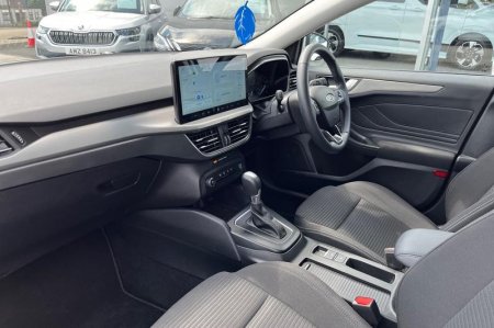 2025 Ford Focus - photo 18
