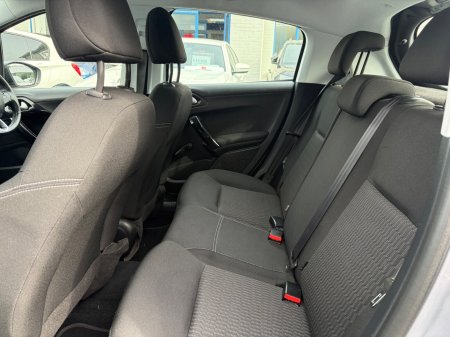 2019 Peugeot 208 - photo 6