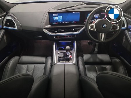 2025 BMW XM - photo 4