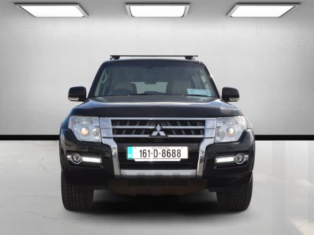 2016 Mitsubishi Pajero - photo 2