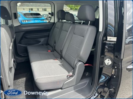 2026 Ford Tourneo Connect - photo 9