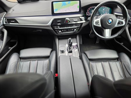 2022 BMW 5-Series - photo 38