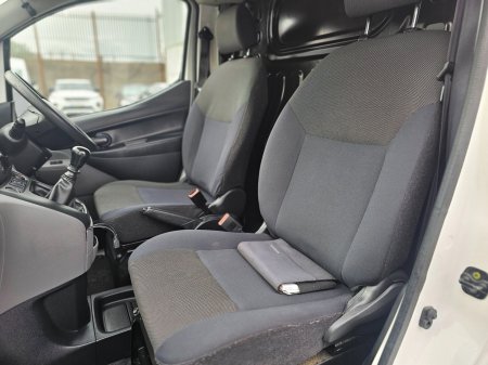 2016 Nissan NV200 - photo 10