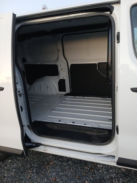 2023 Citroen Dispatch - photo 10