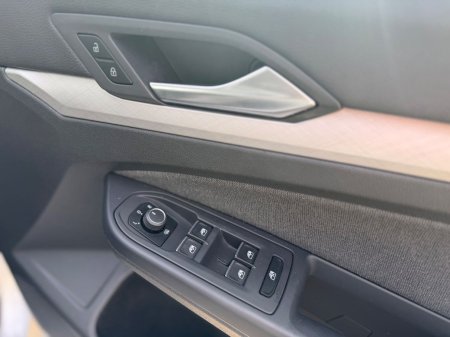 2023 Volkswagen Golf - photo 14