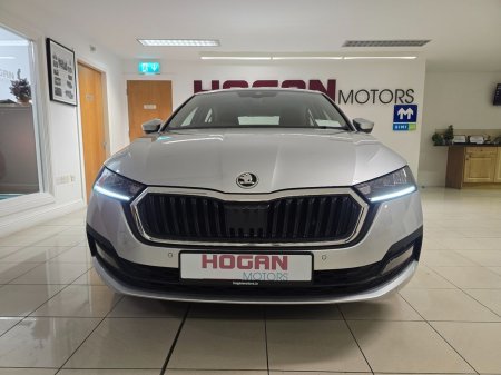 2024 Skoda Octavia - photo 2