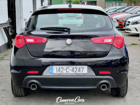 2014 Alfa Romeo Giulietta - photo 12