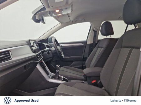 2023 Volkswagen T-Roc - photo 4