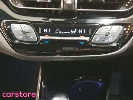 2020 Toyota C-HR - photo 17