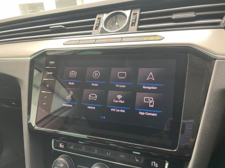 2019 Volkswagen Passat - photo 15