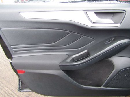 2019 Ford Focus - photo 22