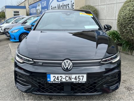 2024 Volkswagen Golf - photo 2