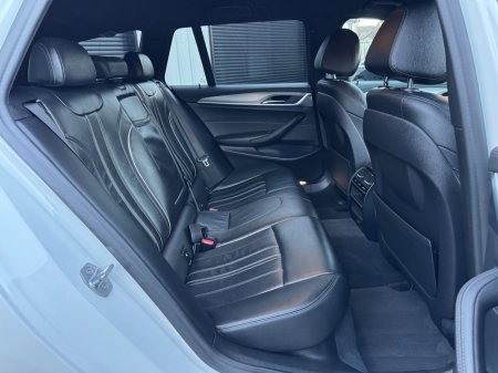 2019 BMW 5-Series - photo 18