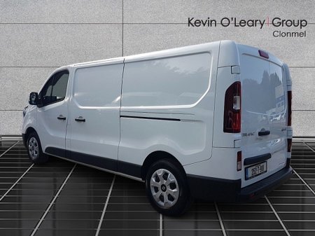 2025 Renault Trafic - photo 3