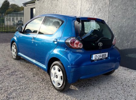 2012 Toyota Aygo - photo 16