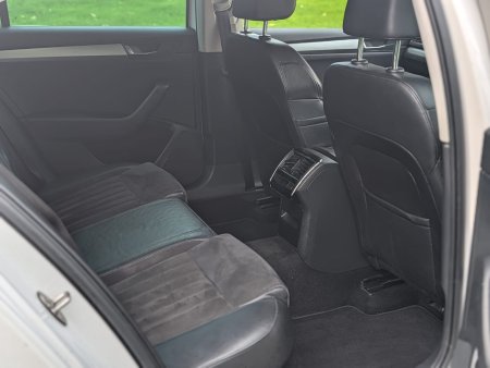 2016 Skoda Superb - photo 20