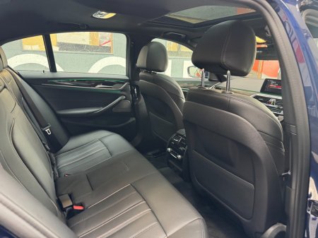 2018 BMW 5-Series - photo 17