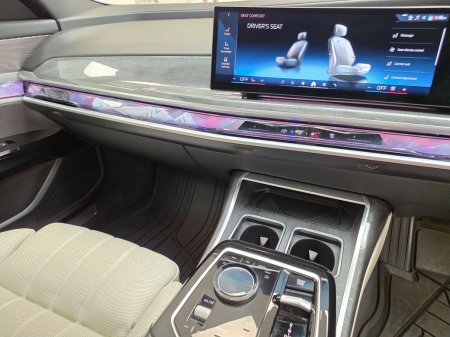2023 BMW 7-Series - photo 12