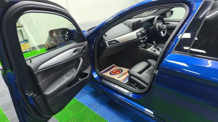 2018 BMW 5-Series - photo 17